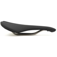 Сідло Fabric SCOOP Elite Shallow 142 мм, база нейлон, cr-mo рейли, чорне Сідло Fabric SCOOP Elite Shallow 142 мм, база нейлон, cr-mo рейли, чорне