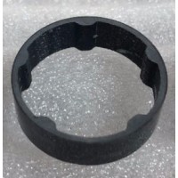 Спейсер UD Carbon полегшений 10 мм